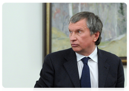 Deputy Prime Minister Igor Sechin at a meeting on motivating exploration of hard-to-recover oil reserves|3 may, 2012|19:44