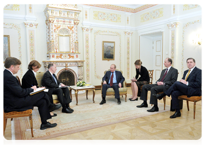 Prime Minister Vladimir Putin receiving Thomas Donilon, National Security Advisor to the President of the United States|4 may, 2012|19:13